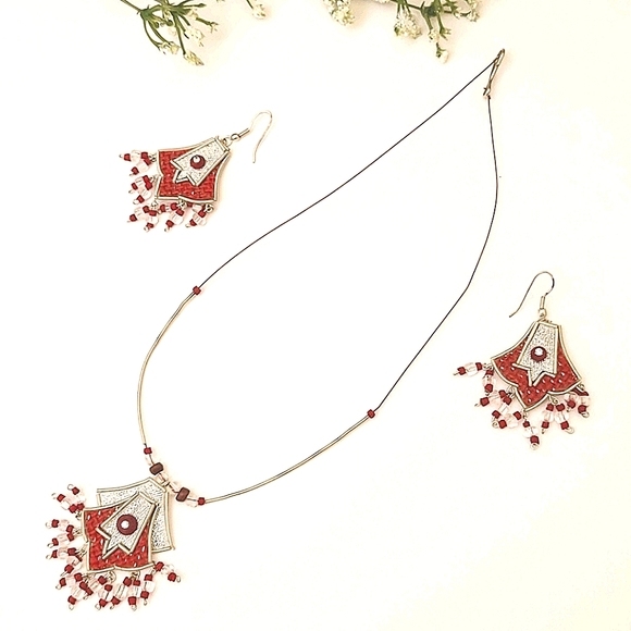 Jewelry - Boho Necklace Set NWOT